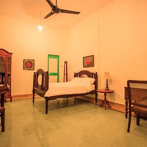 Deluxe Double Room Bath